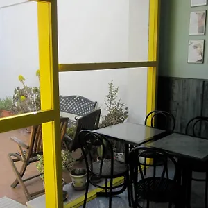 https://hotel-blauet.topbarcelonahotels.com